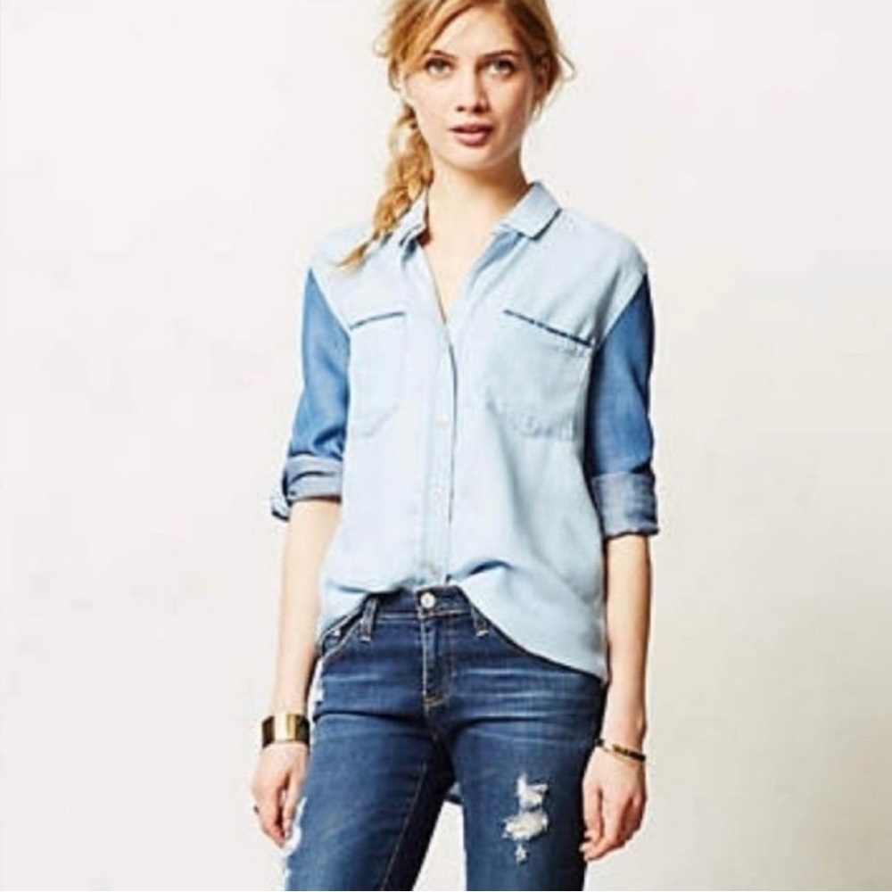Anthropologie Cloth & Stone chambray two tone button up shirt blue